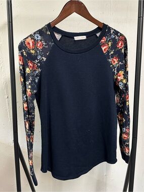 First Look Navy Long Sleeve with Floral Sleeves 🇺🇸